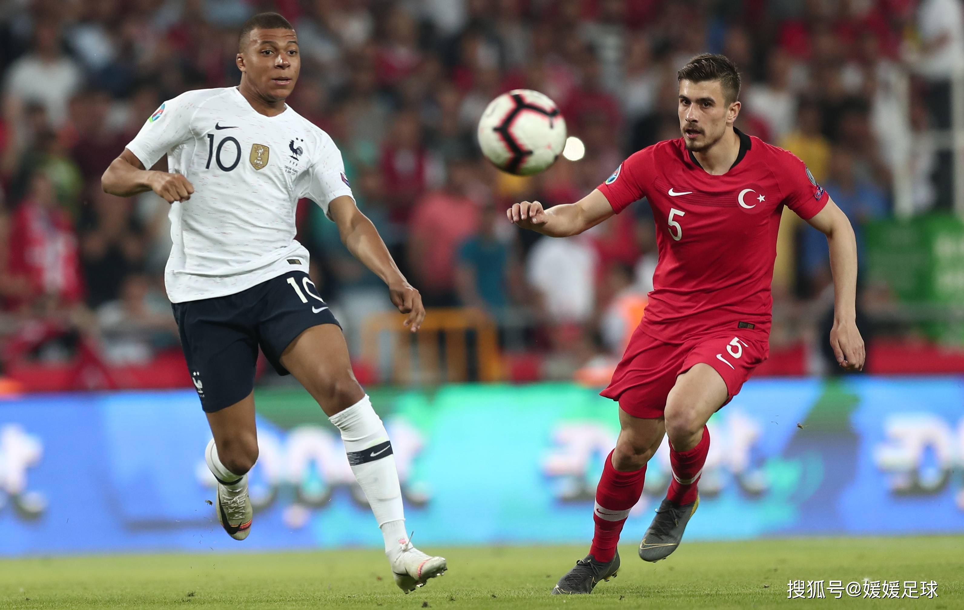 关于拉脱维亚球队主场大胜，士气大振的信息