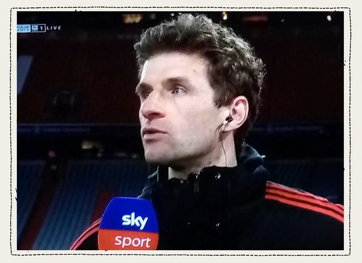 莱万多夫斯基回归赛场，连败首场状态亮眼，切尔西观众沸腾！