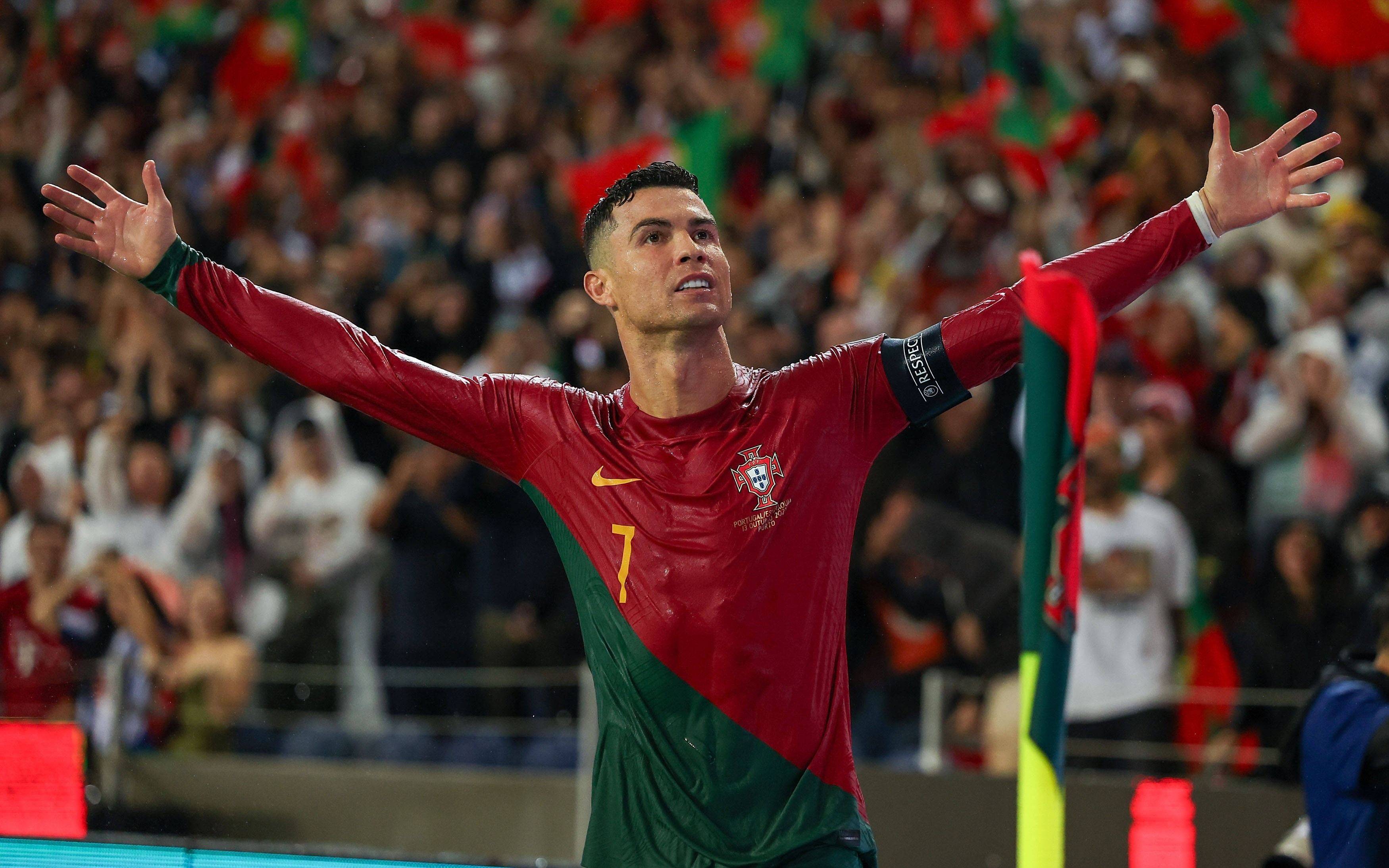 C罗在澳大利亚队比赛中大比分获胜,反败为胜引发热议!的简单介绍 C罗在澳大利亚队比赛中大比分获胜,反败为胜引发热议!的简单介绍